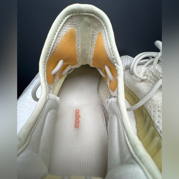 Yeezy Boost 350 V2 'Light' – Size 10.5M – UV Color Shift Reflective! - Picture 7 of 11